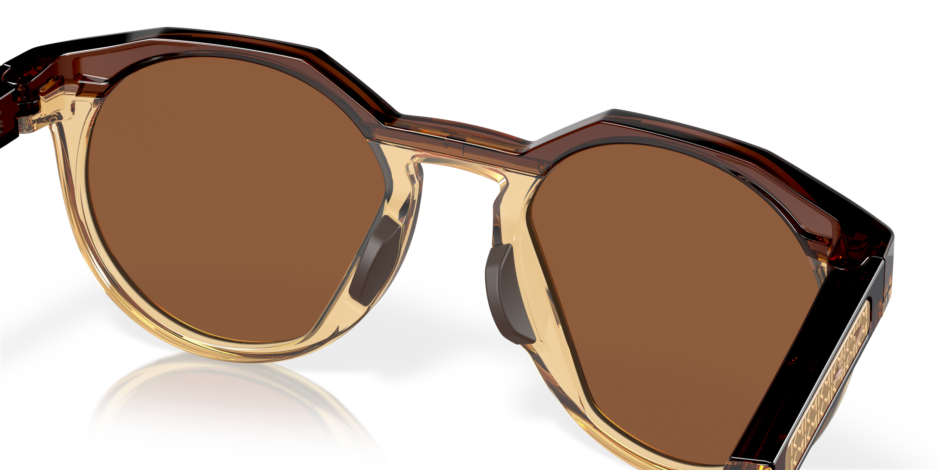 HSTN KM Dark Amber w/ Prizm Tungsten