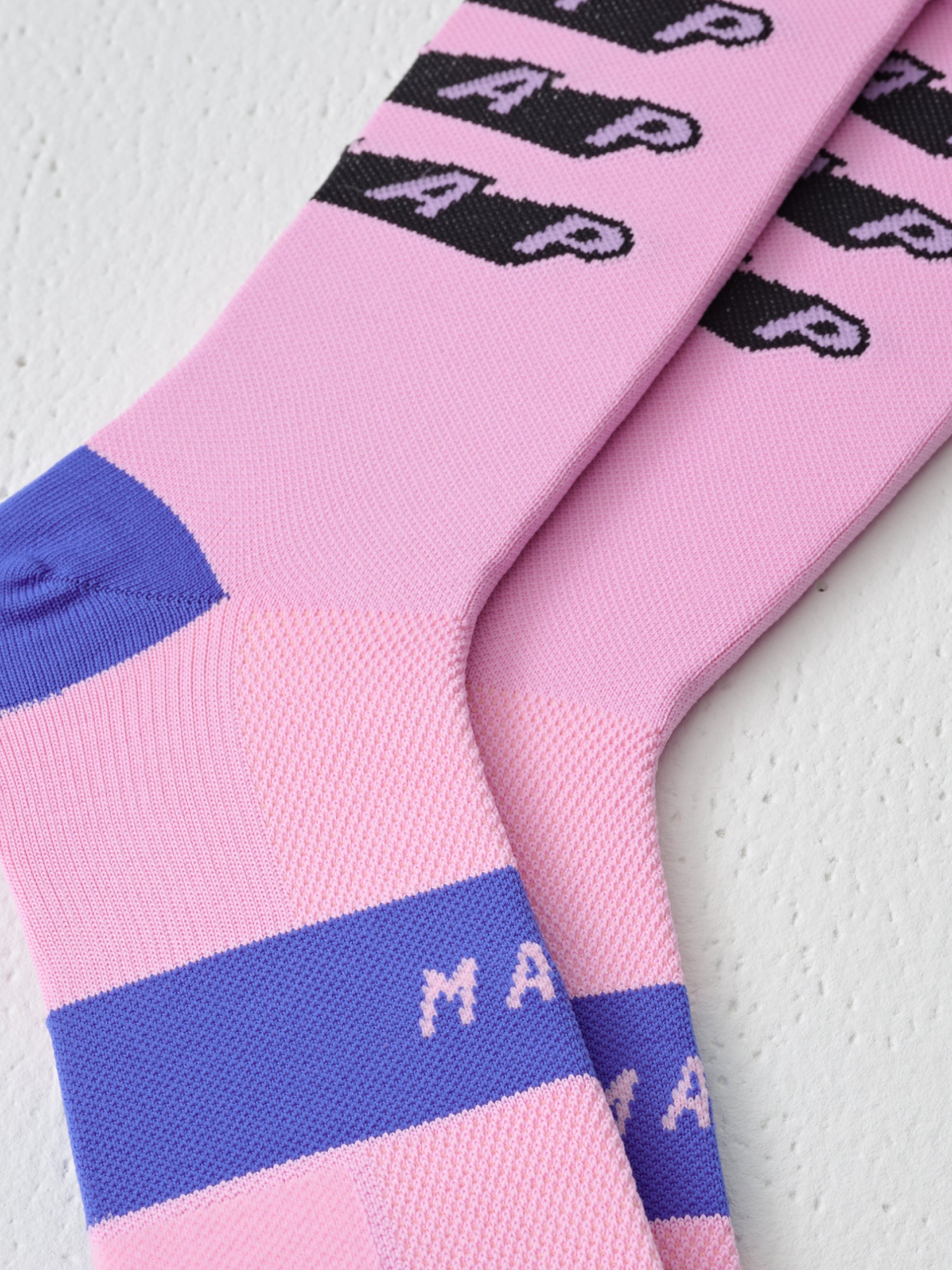Evade X Sock - Cherry Blossom