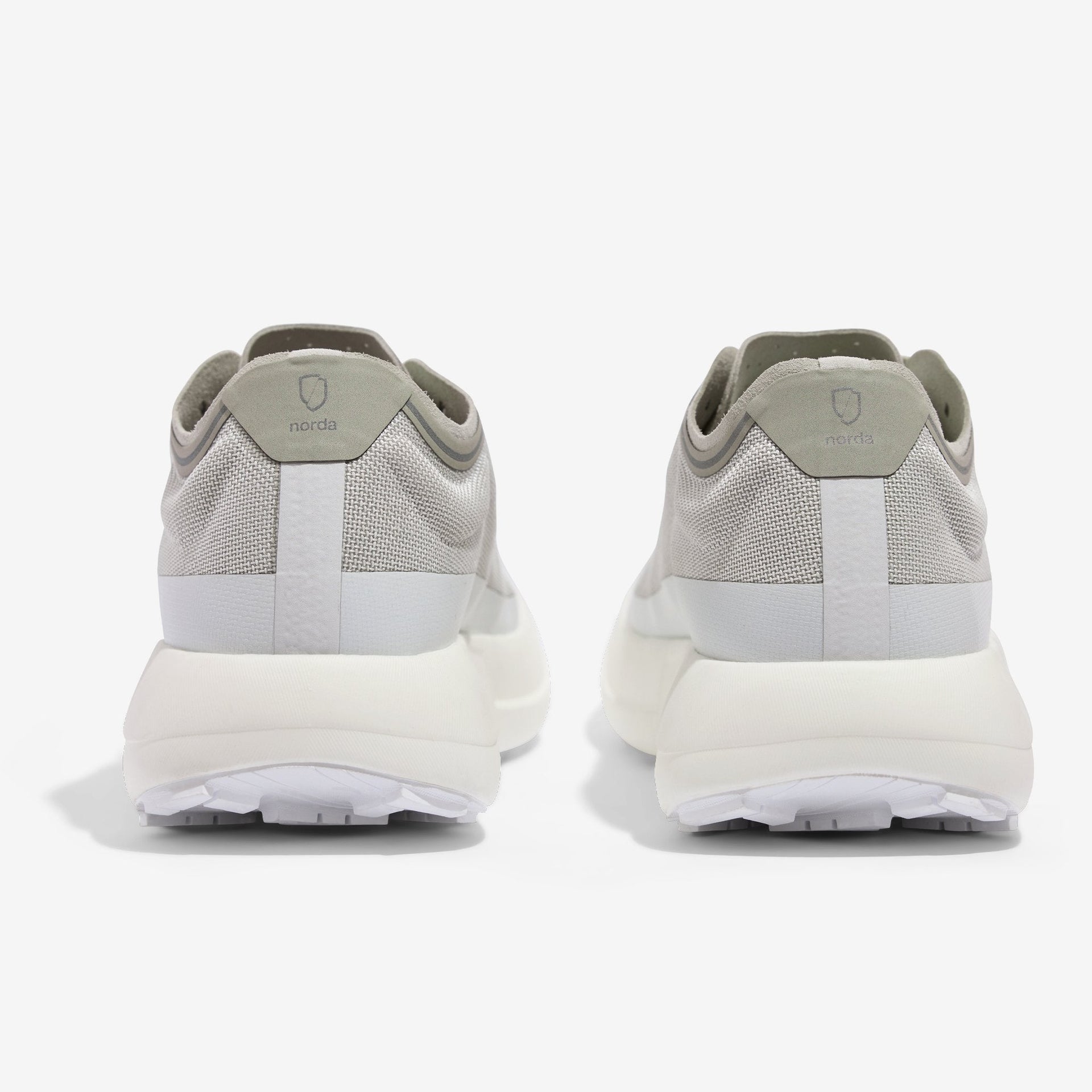 005  -  Men  -  NEVE