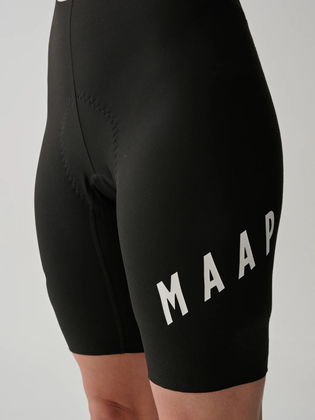 WOMEN’S APEX AEON BIB - BLACK/WHITE