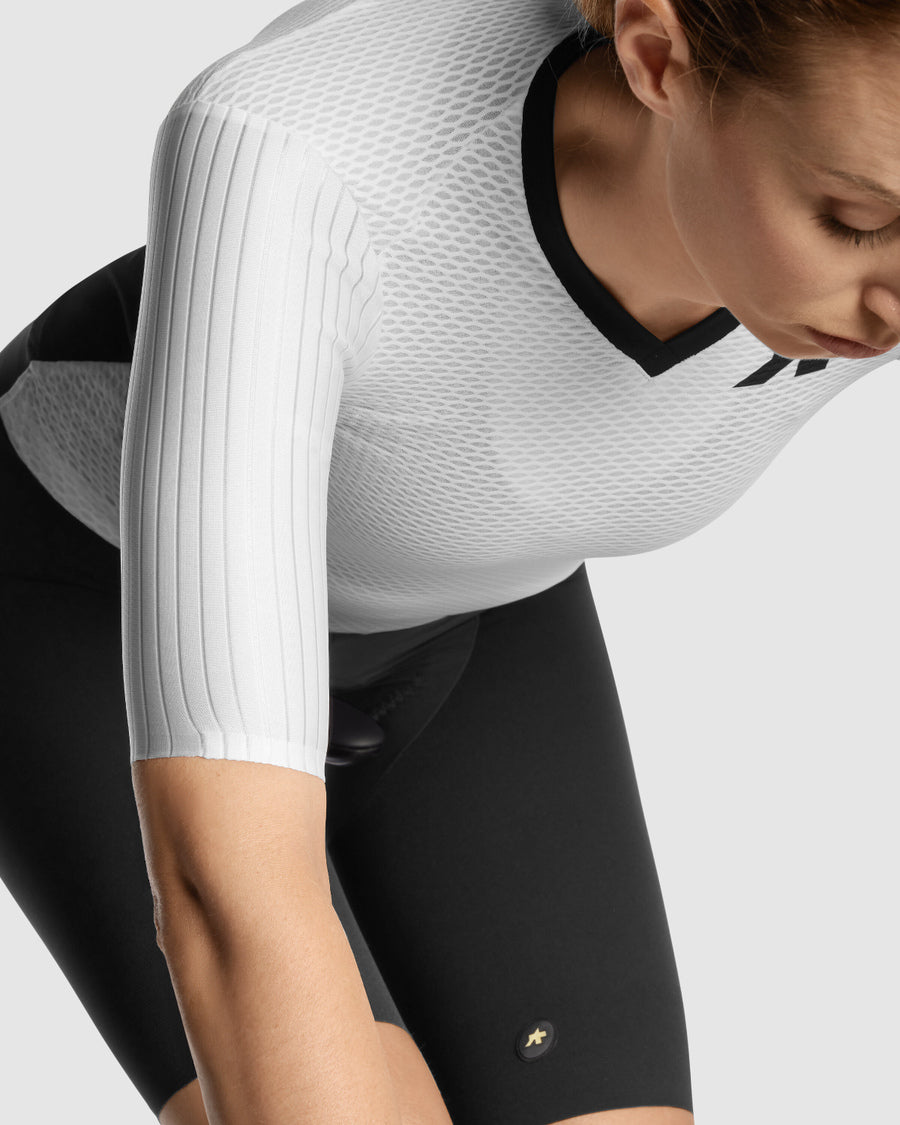 (取寄) アソス レディース ディオラ ジャージ S11 - ウィメンズ Assos women DYORA RSV Jersey S11 - Women's White Series DYORA RSV Women's Jersey S11 White Series