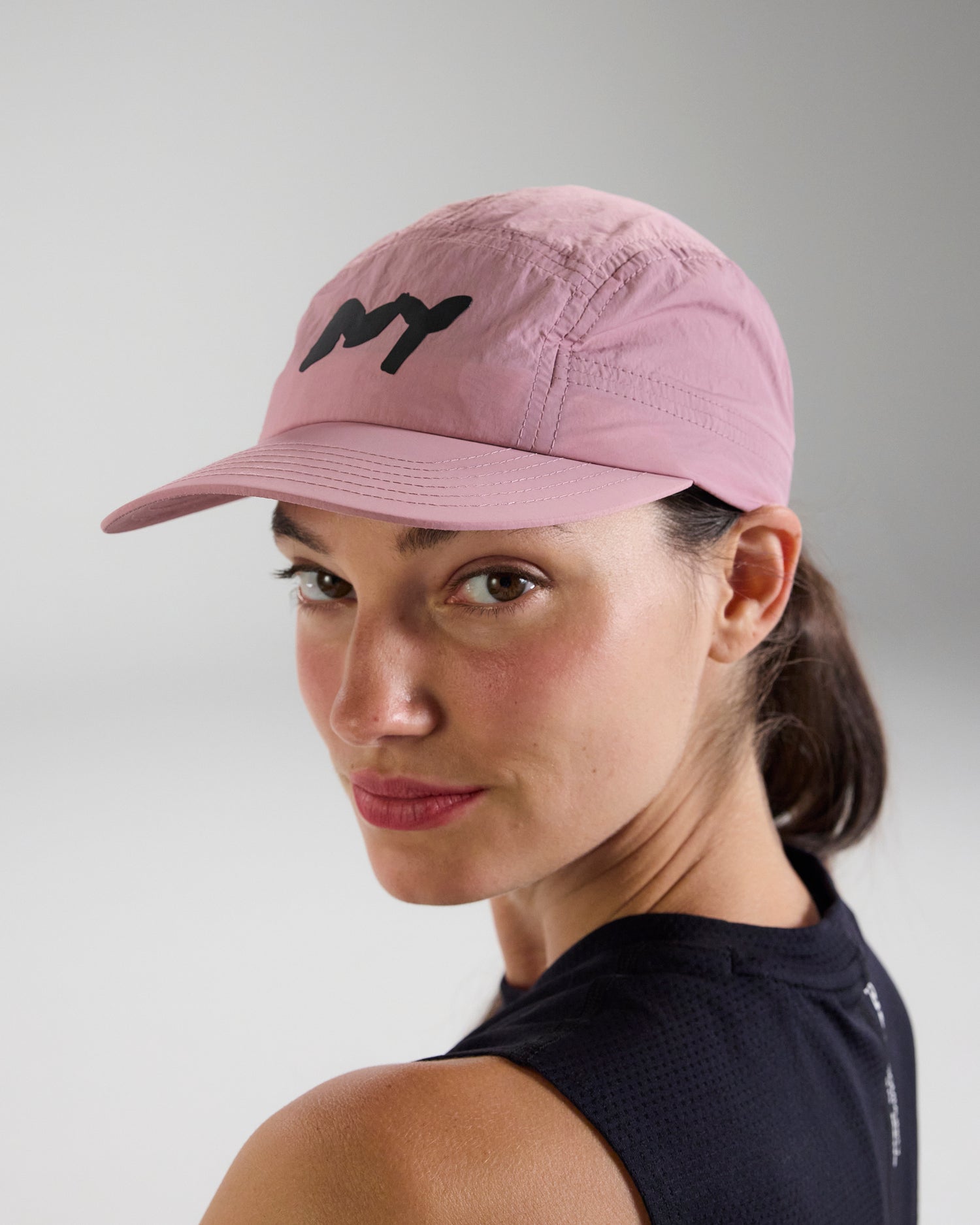 Nylon &quot;Graffiti NY&quot; Run Hat - Mauve