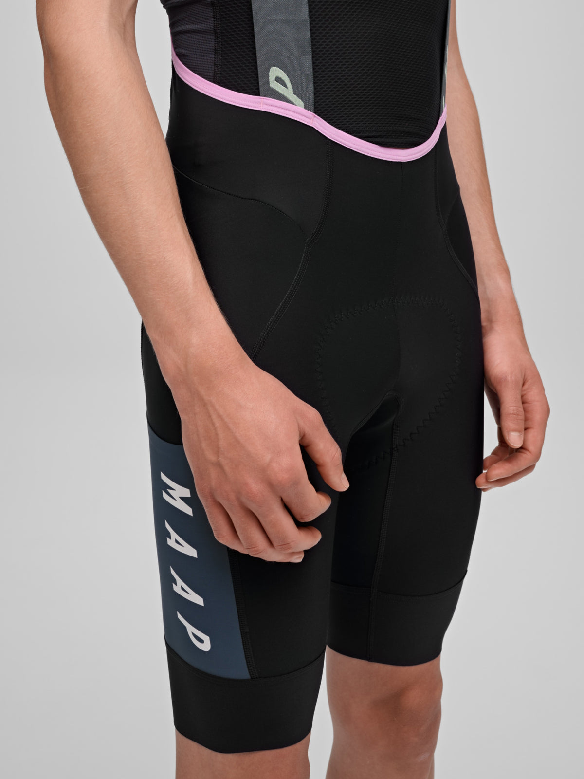 MAAP x Mental Athletic Team Bib Evo Cargo - Onyx