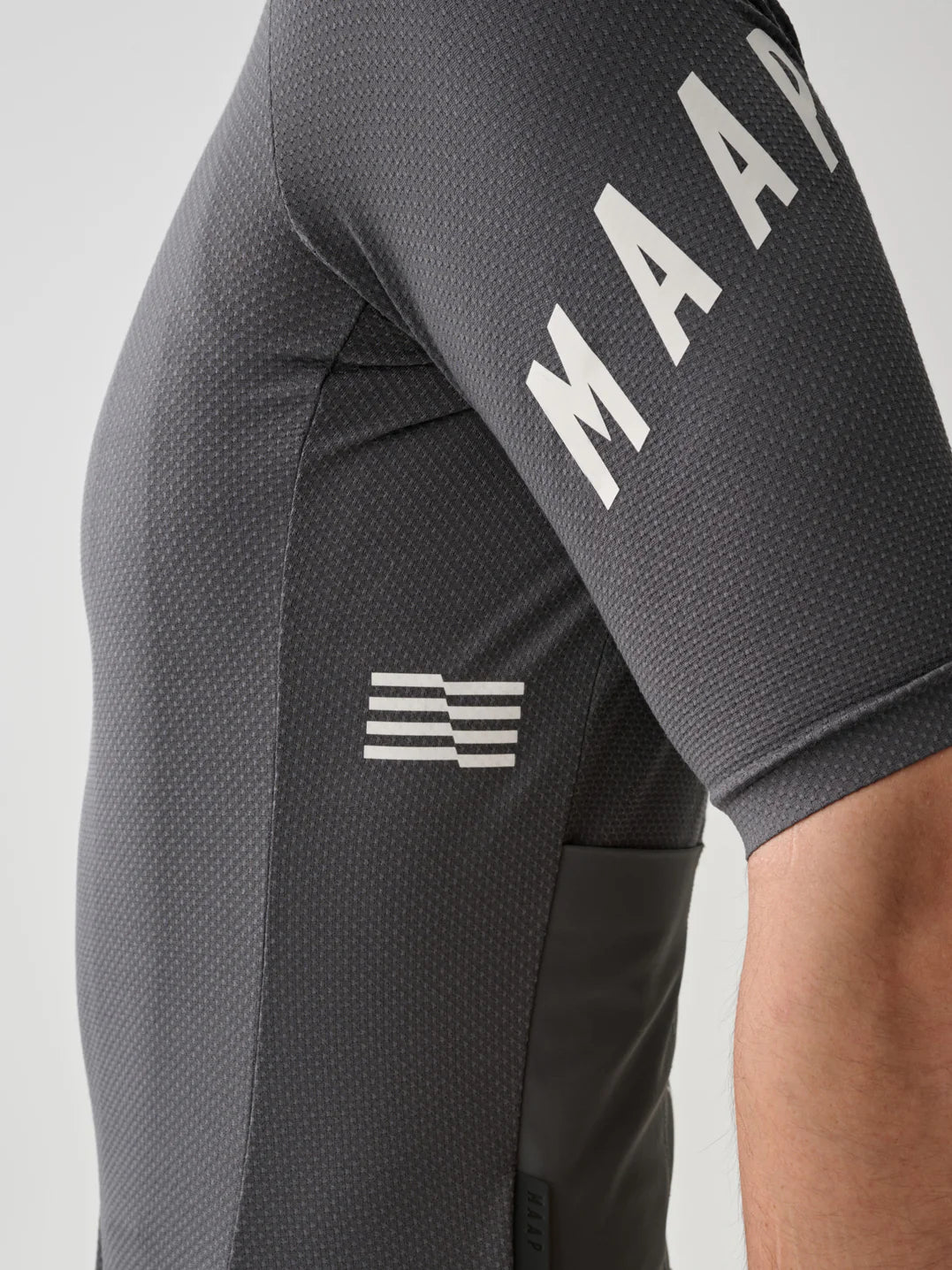 APEX AEON JERSEY - BLACK