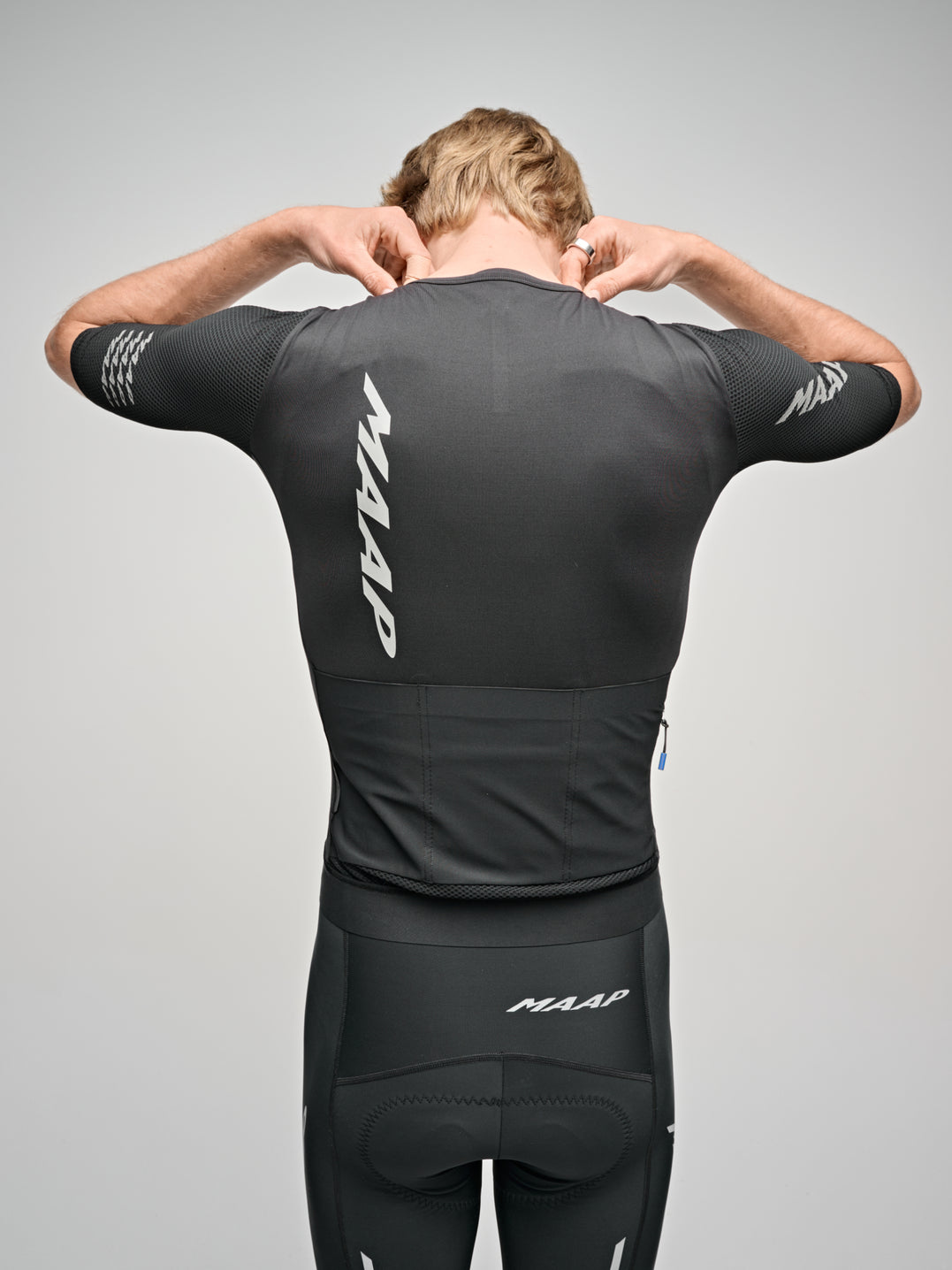 Emerge Jersey - Black