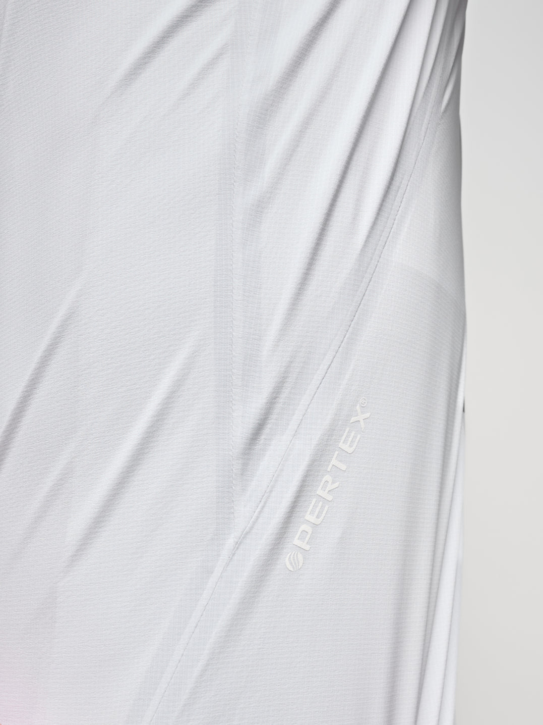 Atmos Vest - White