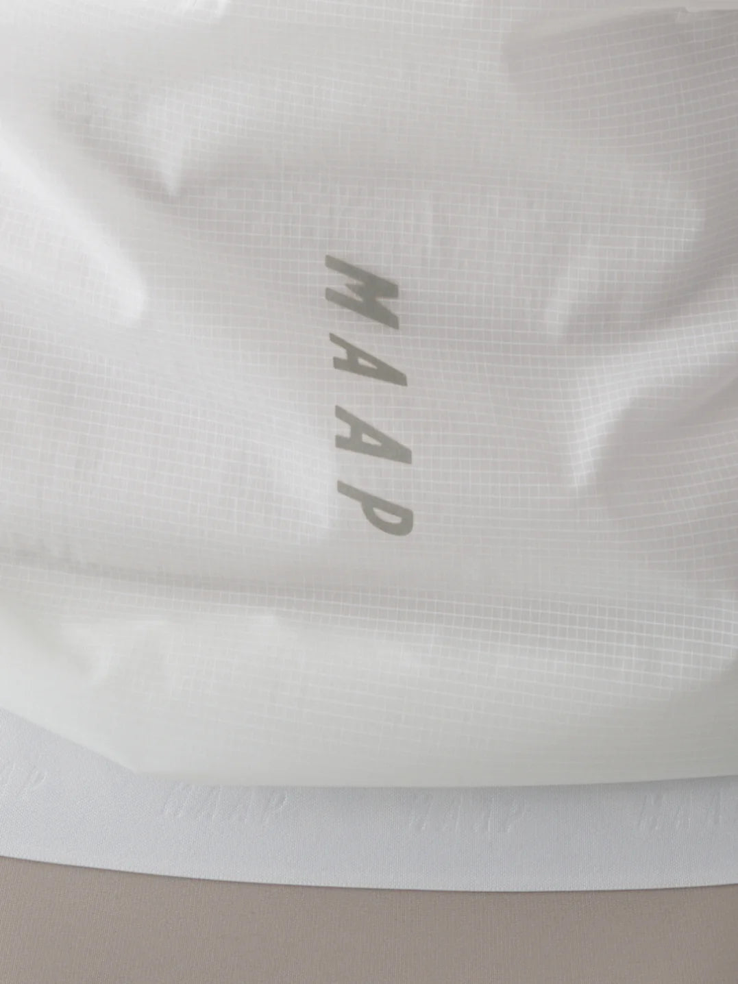 WOMEN’S TEAM FLOW VEST - OPTIC WHITE