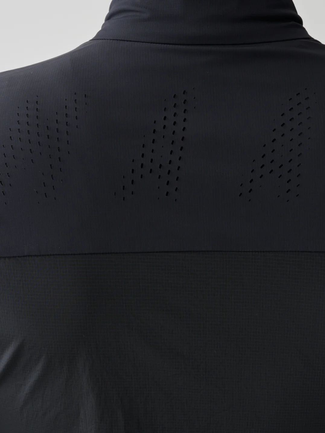 WOMEN’S TEAM FLOW VEST - JET BLACK
