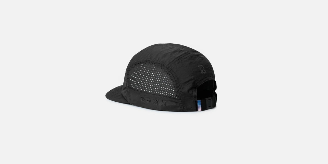 Nylon HumoFit™ Run Hat with Sunglasses Holder - Black - OS