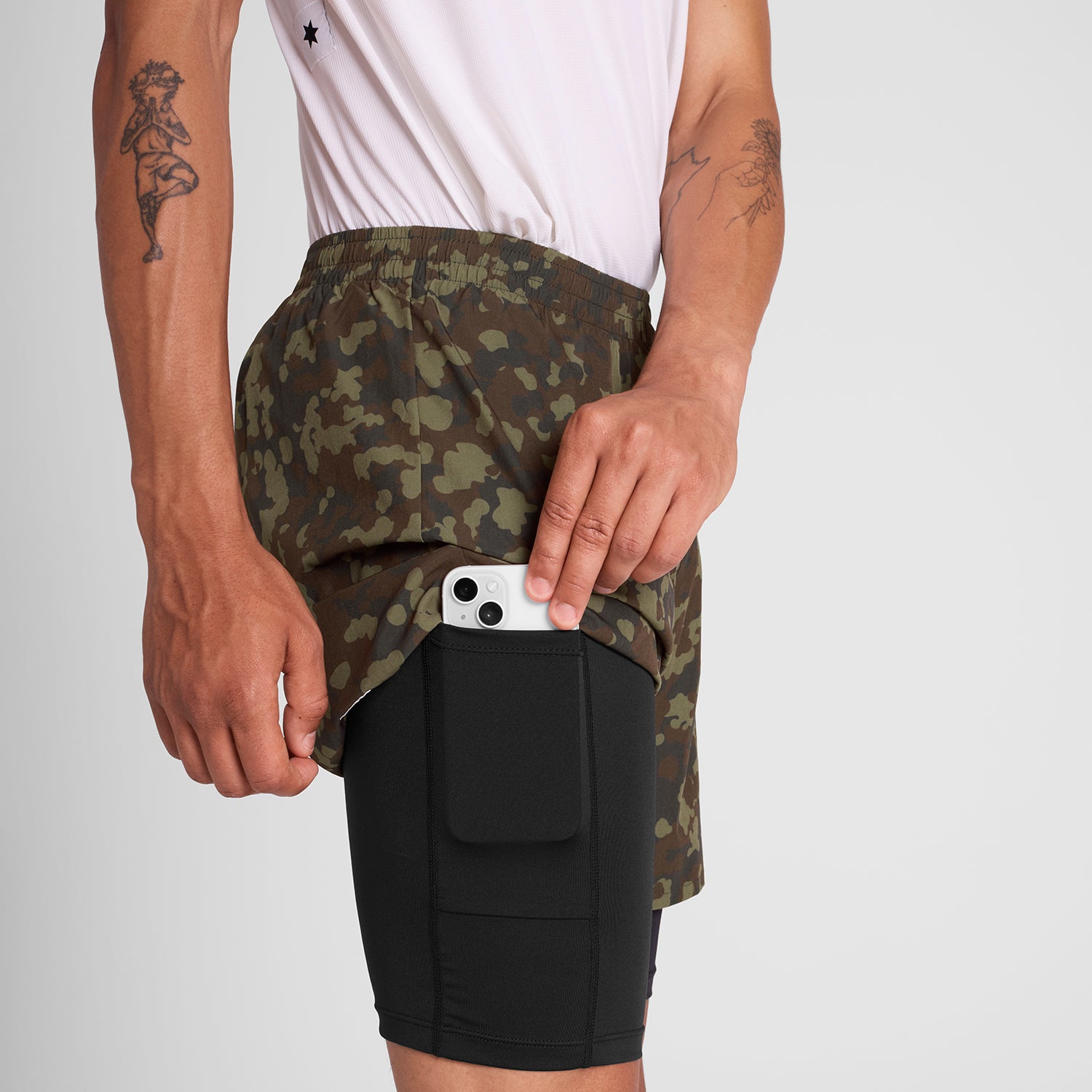 Camo Pace 2 in 1 Shorts 5&