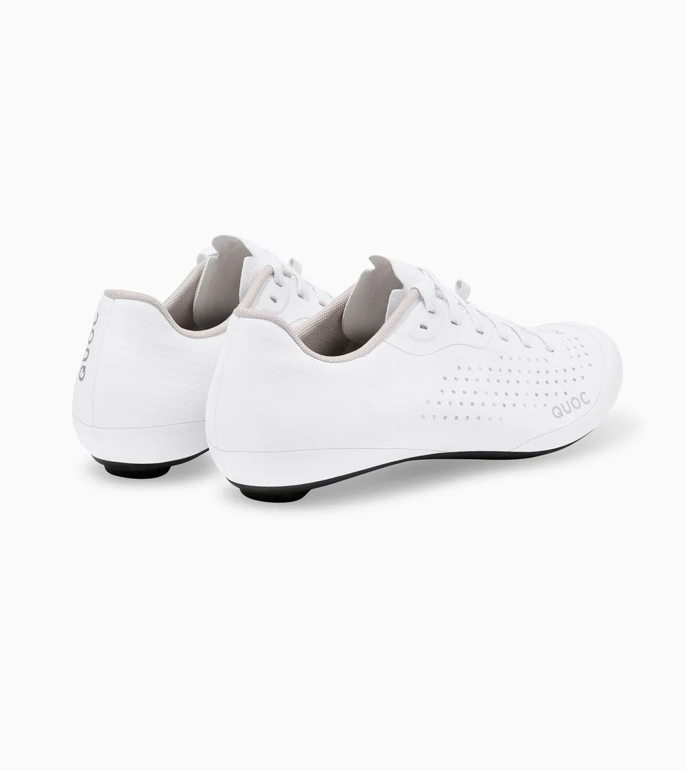 M PRO LACE