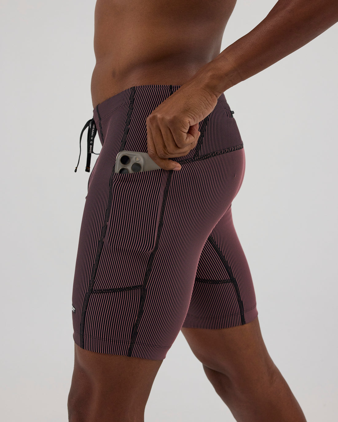 Striped Cadence™ 7 Pocket Half Tights - Black/ Mauve