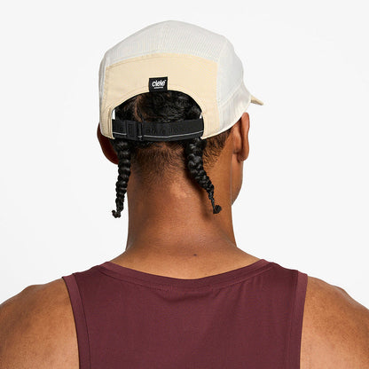 GOCap-Comp-Century-Safari-RainyDay-M/L