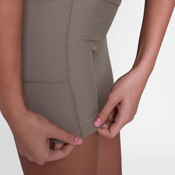 W Flower Combat+ Short Tights 4” - White Aop