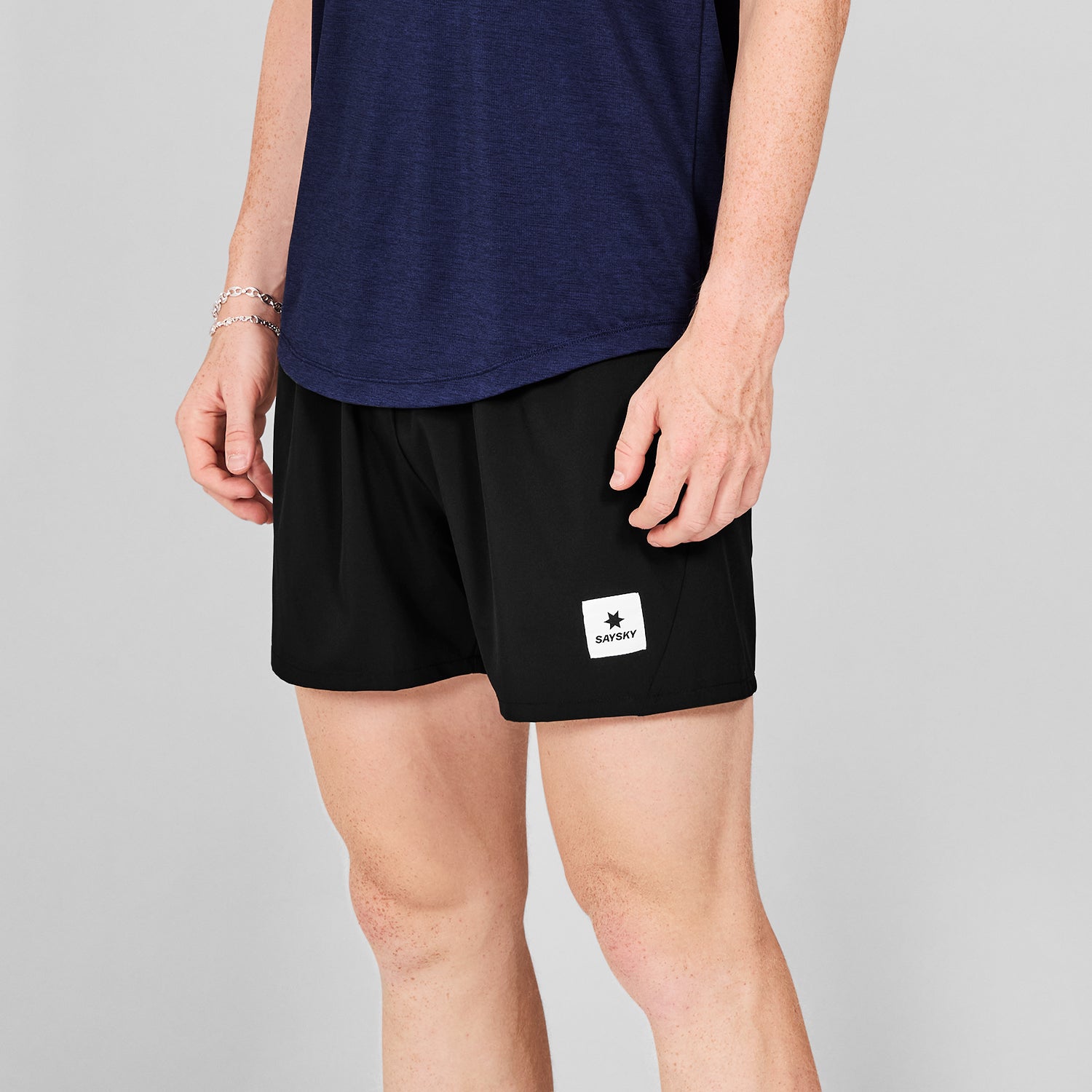 Pace Shorts 5&