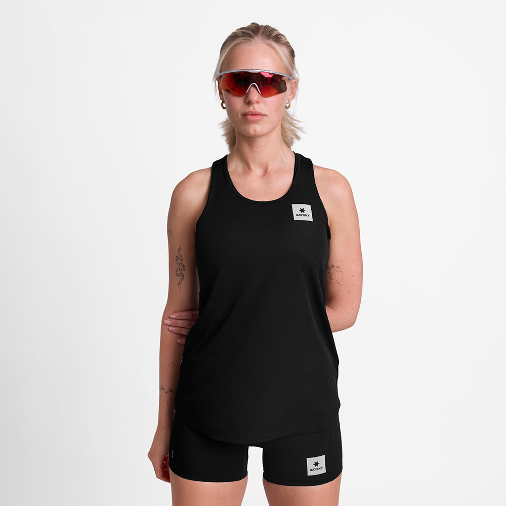 W Clean Flow Singlet - Black