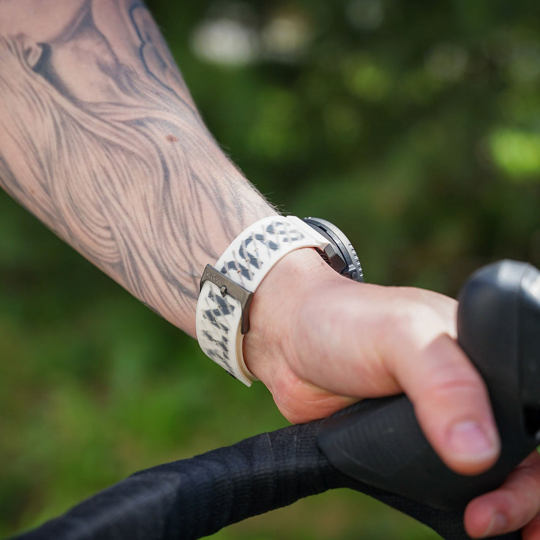 22 ATH5 SILICONE STRAP PEARL WHITE S+M